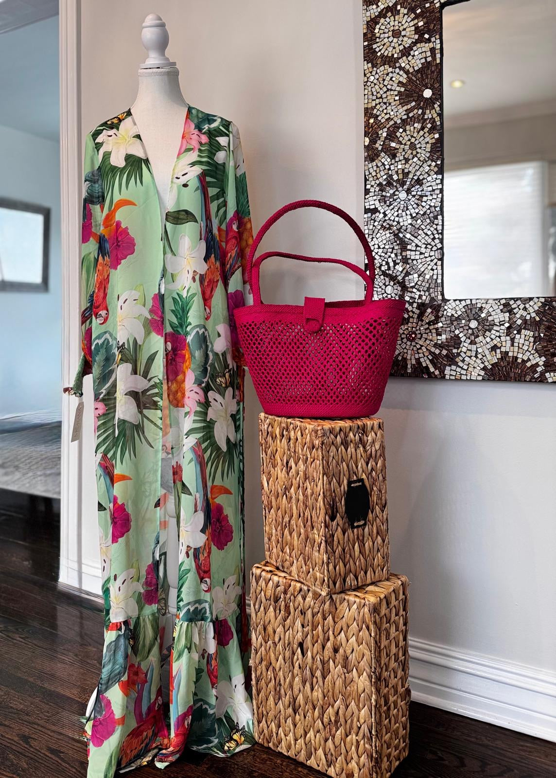 Misat Kimono MOKANÁ: Long luxury tropical print kimono made in Colombia, perfect for resort wear and beach cover-up.